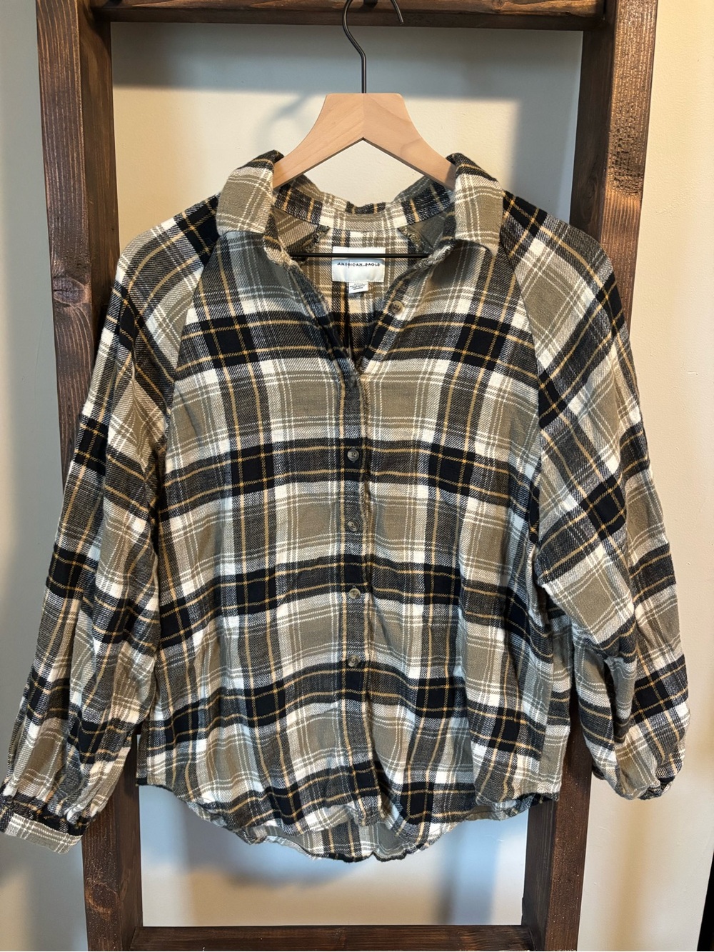 Cozy Plaid Button-Front Women's Top - Beige/Black - American Eagle